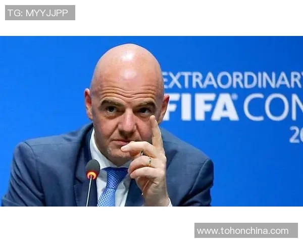 沙特足球明星卡塔的辉煌历程与未来展望解析 沙特足球明星卡塔的辉煌历程与未来展望解析