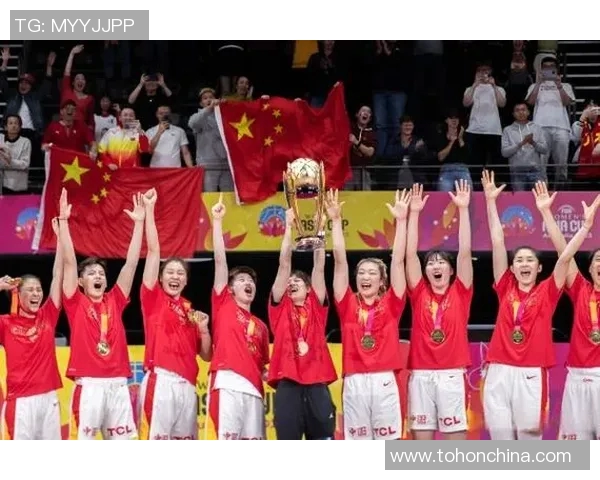 张静的排球人生深度对话:从赛场荣耀到人生哲学的启示与反思 张静的排球人生深度对话:从赛场荣耀到人生哲学的启示与反思