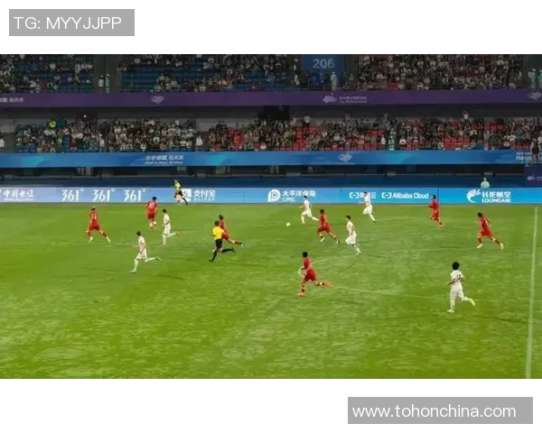 杭州足球队战术变革引发热议新思路助力球队崛起与发展